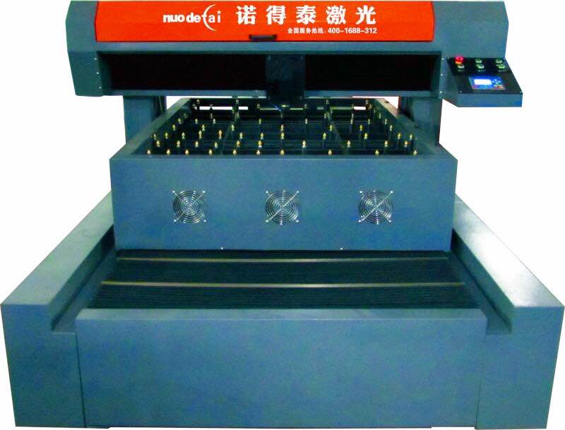 刀模激光切割機(jī)切割出來(lái)的縫上下不一樣如何處理?
