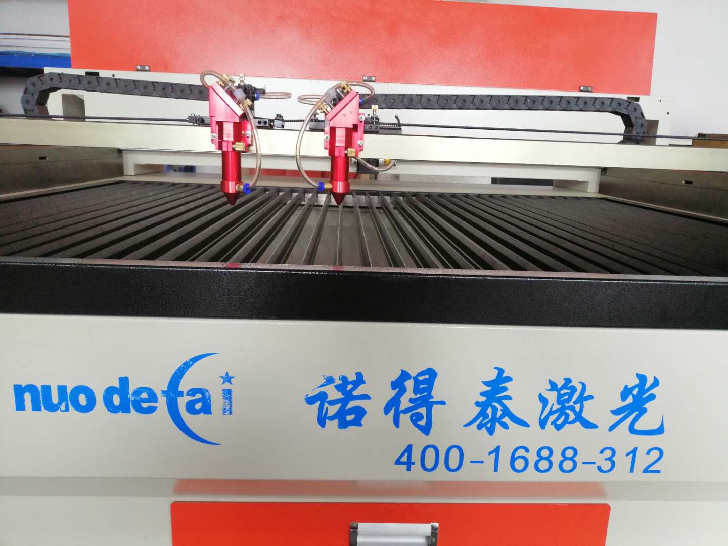 焦距對(duì)于激光機(jī)切割會(huì)產(chǎn)生哪些深遠(yuǎn)的影響？