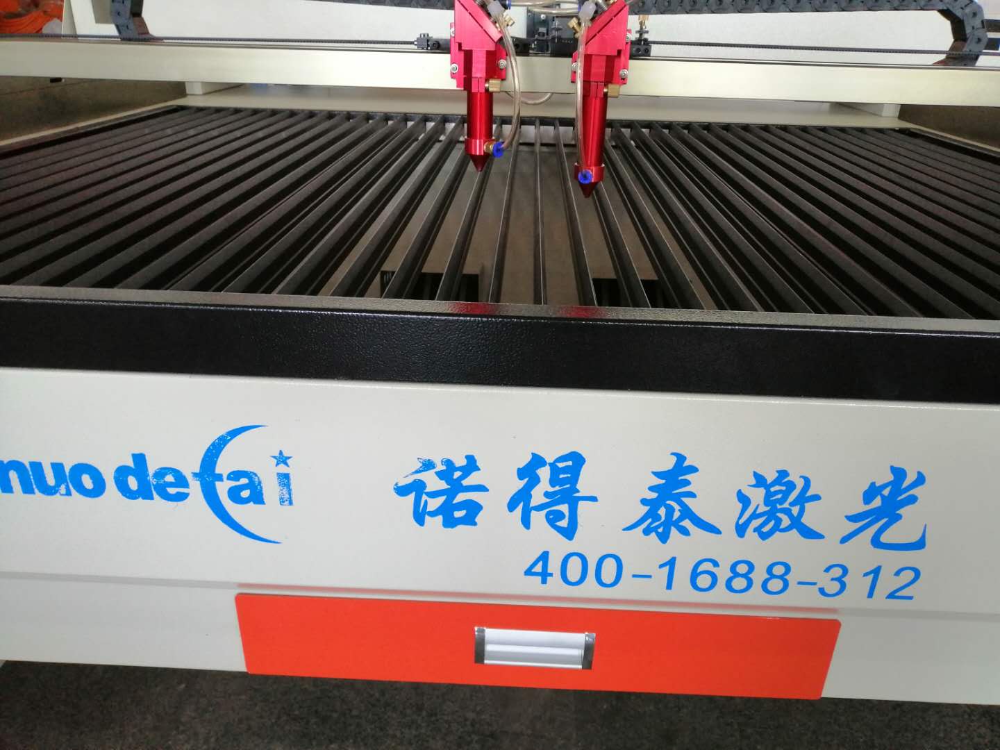 不能讓這些的因素影響無塵布激光切割機效果！