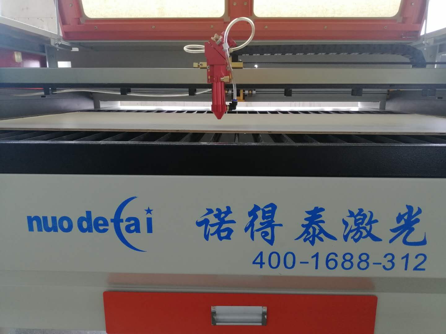 亞克力激光切割機(jī)切割形成的毛刺有哪些方面的因素？
