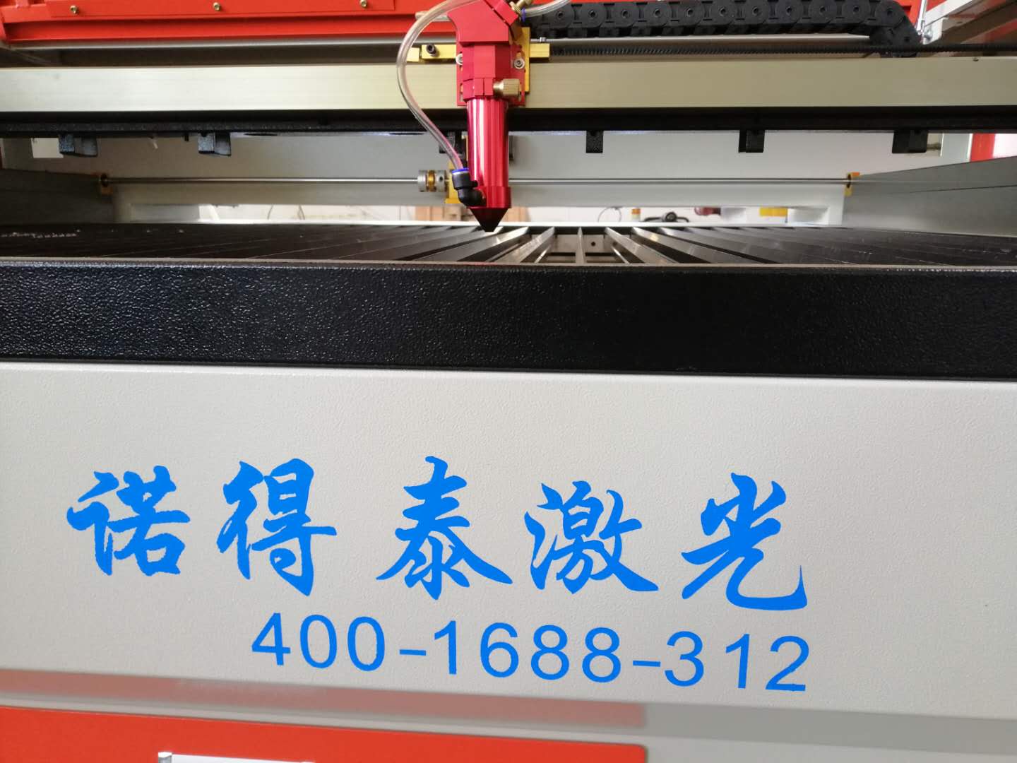 你知道亞克力激光切割機還可以切割哪些材料嗎？