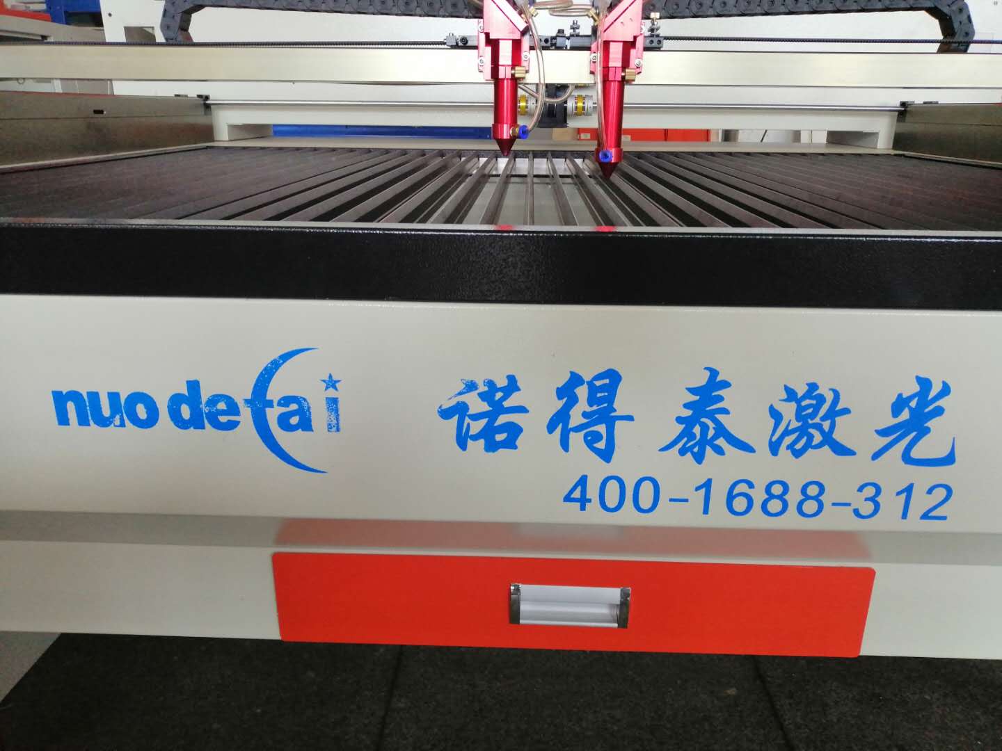 門牌標(biāo)識(shí)行業(yè)激光切割機(jī)優(yōu)勢(shì)體現(xiàn)在哪些方面？